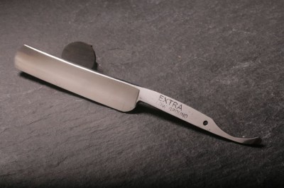 EK-003